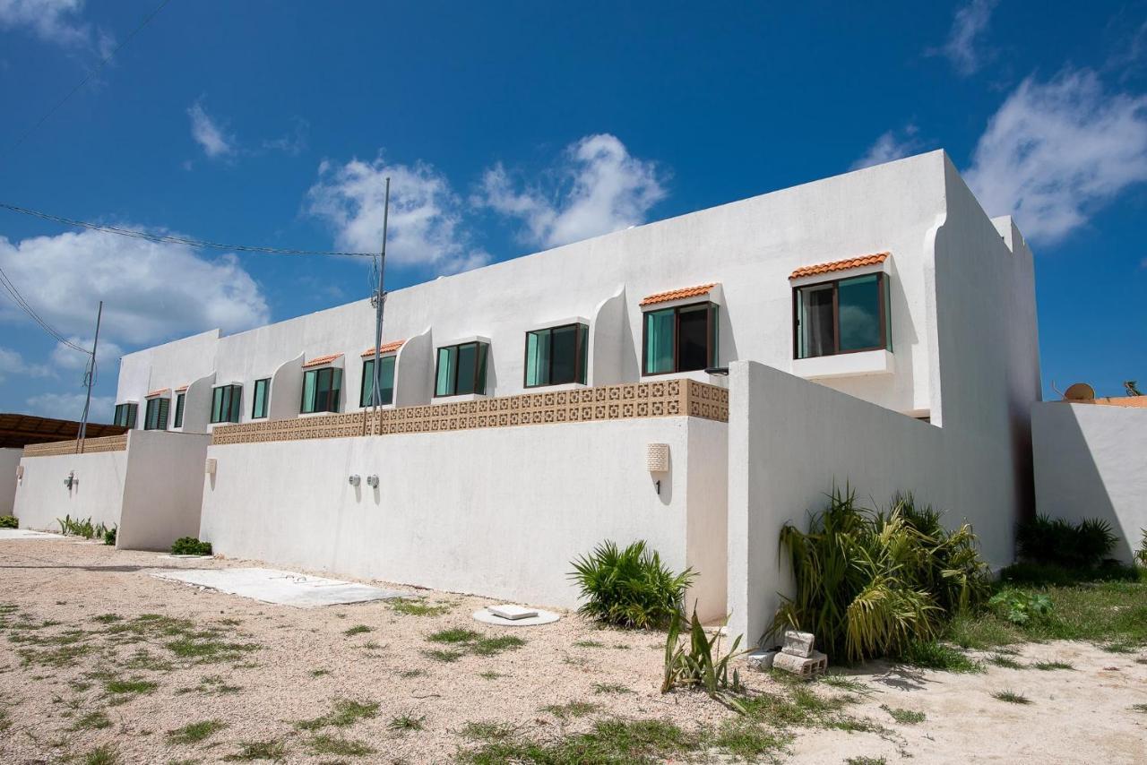 97982 New Modern Villa, Private Pool, High Internet Speed, 2 Blocks From The Beach Pueblo Pueblo Chicxulub Extérieur photo